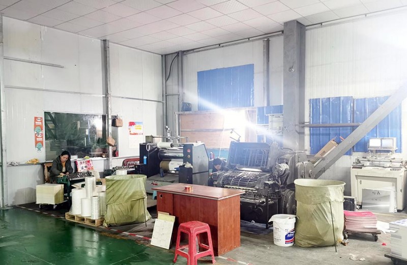 全自動和半自動覆膜機和不干膠劃線機